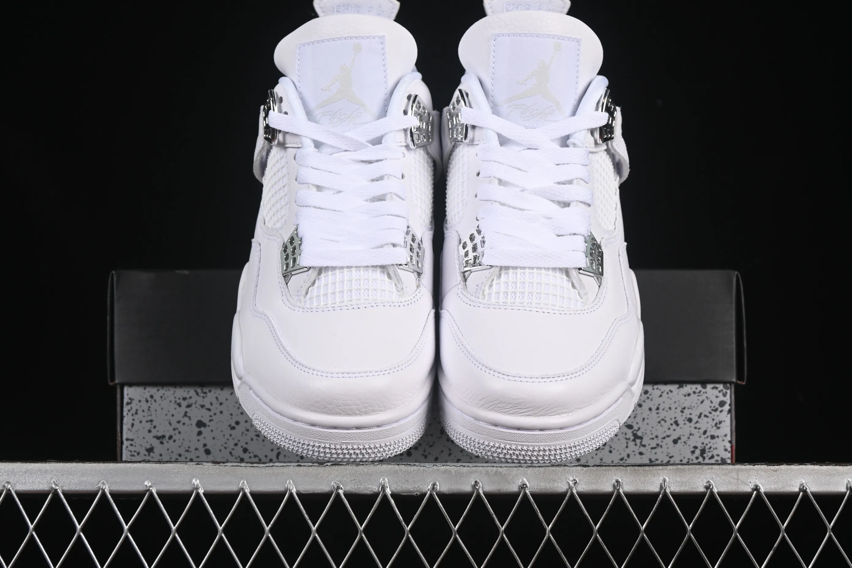 All categories Air Jordan Jordan series basketball shoes Air Jordan 4 Air Jordan 4 Retro "PureMoney" AJ4 Joe 4 White Cat First layer leather 308497-100